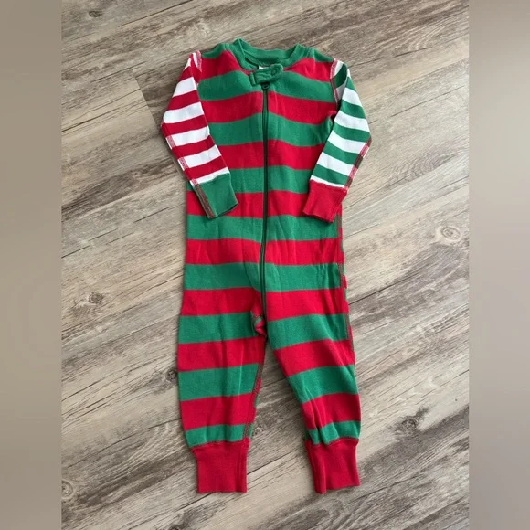 Hanna Andersson Mix it Up Holiday Sleeper 12-18 months - Picture 1 of 2